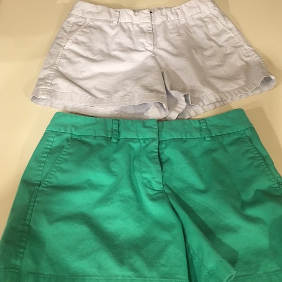 Green Land'N Sea shorts size 4 - Picture 1 of 3
